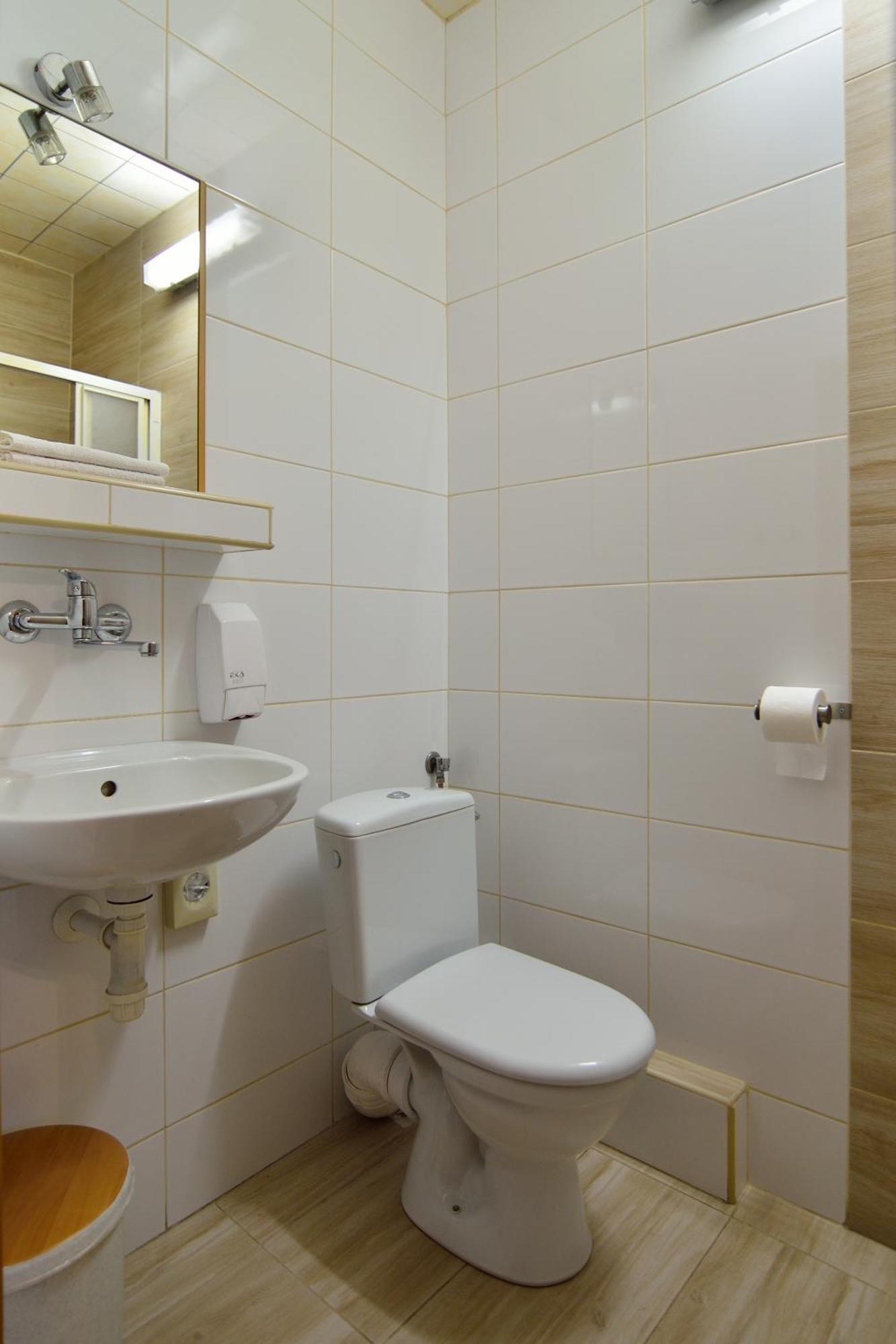 Hotel Gracja Kuznia Raciborska Bagian luar foto