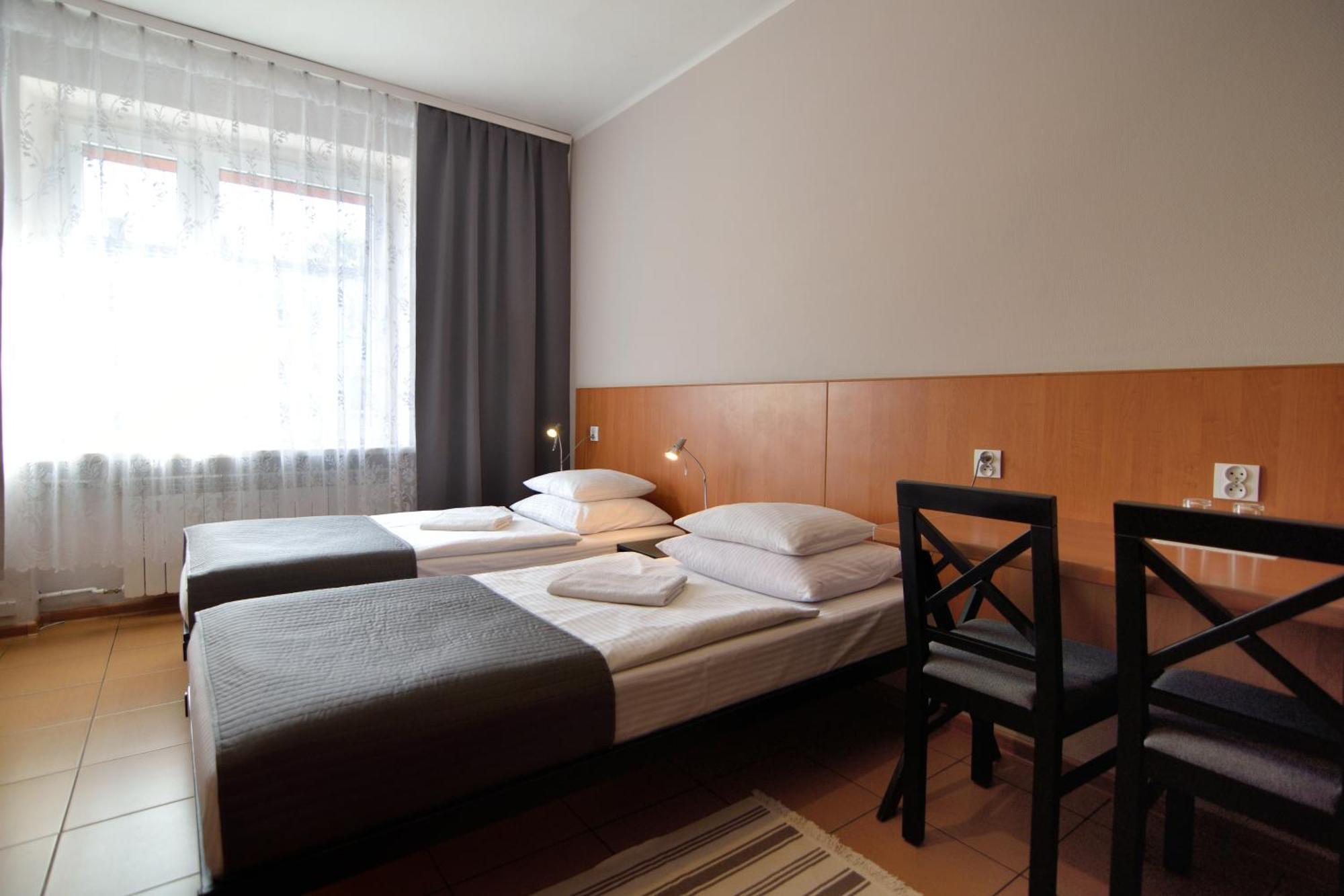 Hotel Gracja Kuznia Raciborska Bagian luar foto