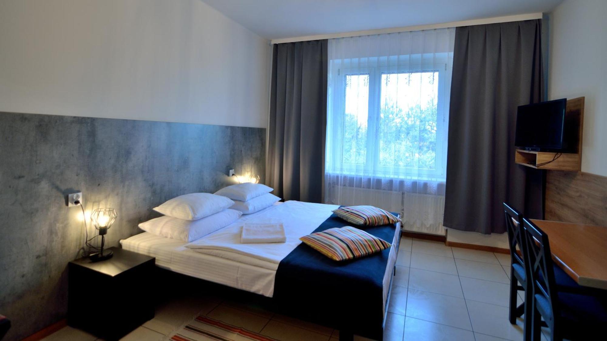 Hotel Gracja Kuznia Raciborska Bagian luar foto