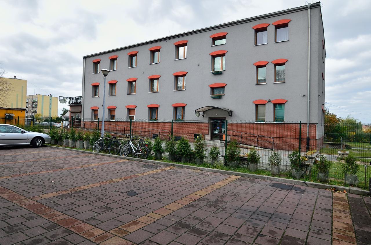 Hotel Gracja Kuznia Raciborska Bagian luar foto