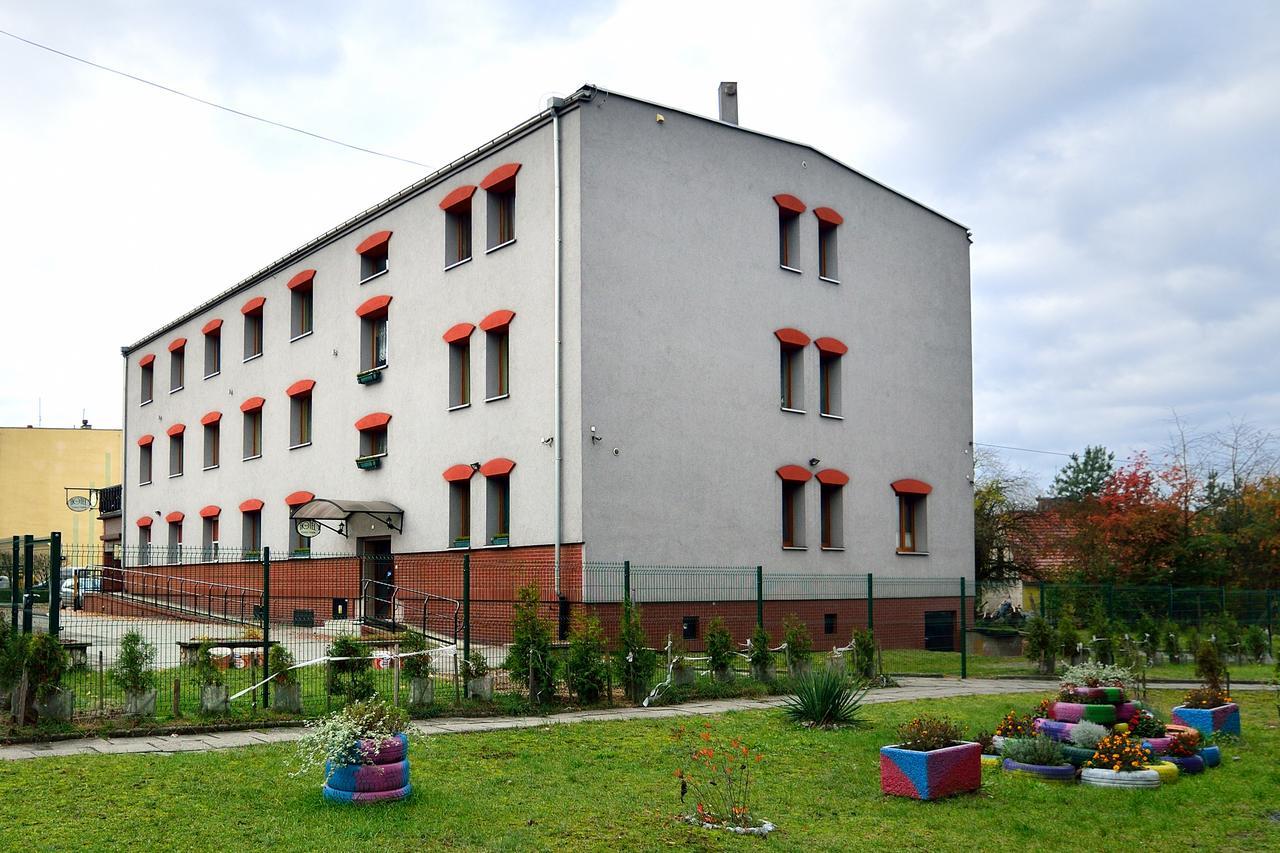Hotel Gracja Kuznia Raciborska Bagian luar foto